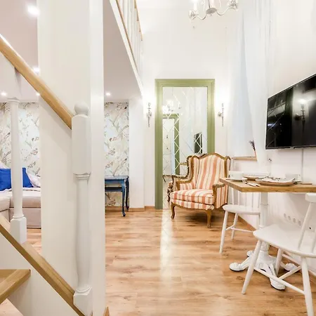 Apartment Provence - Citycenter, Tv, Washer, Coffee-tea *