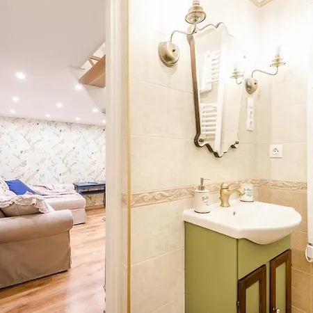 Provence - Citycenter, Tv, Washer, Coffee-tea *