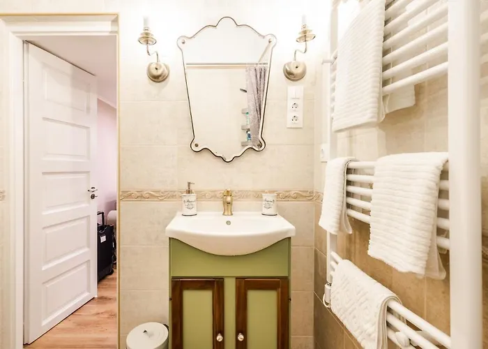 Provence - Citycenter, Tv, Washer, Coffee-tea *